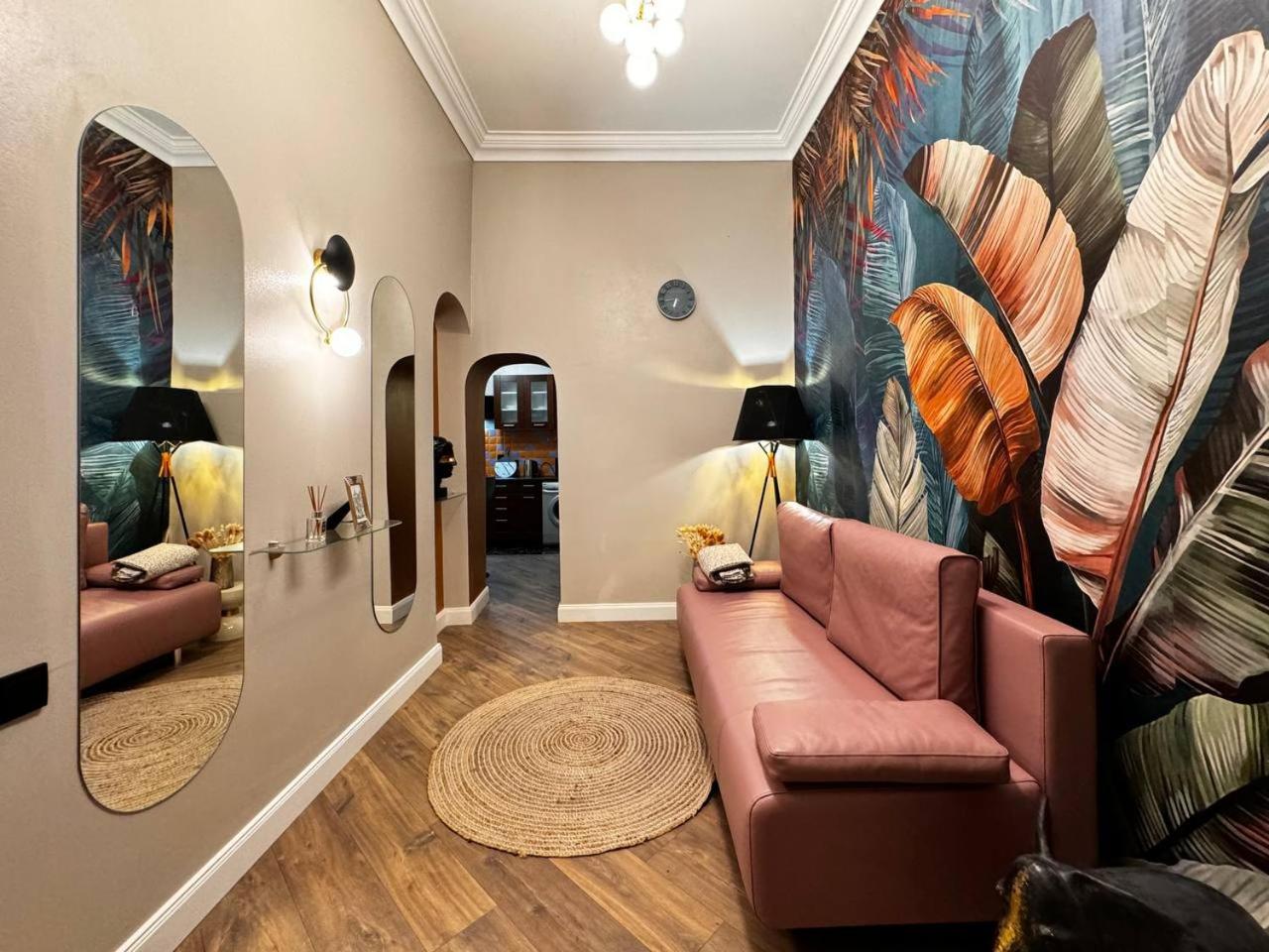 Deribasivska 10 Luxury Apartment โอเดสซา ภายนอก รูปภาพ
